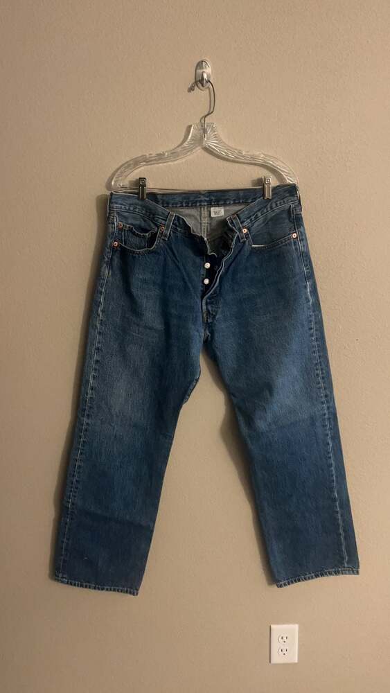 Levi's 33 x 30 501 Button Fly Straight Leg Jeans Red Tag #330